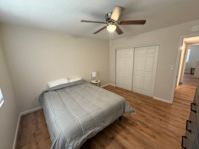 Building Photo - 801 N Ann St