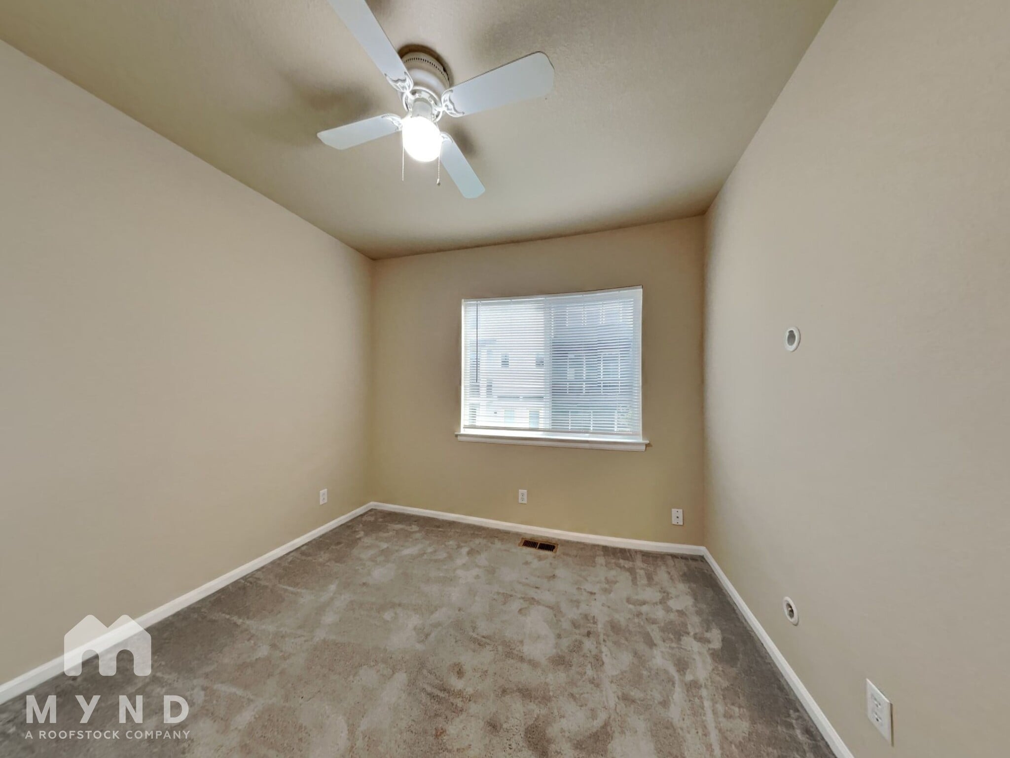 Building Photo - 5850 Ceylon St