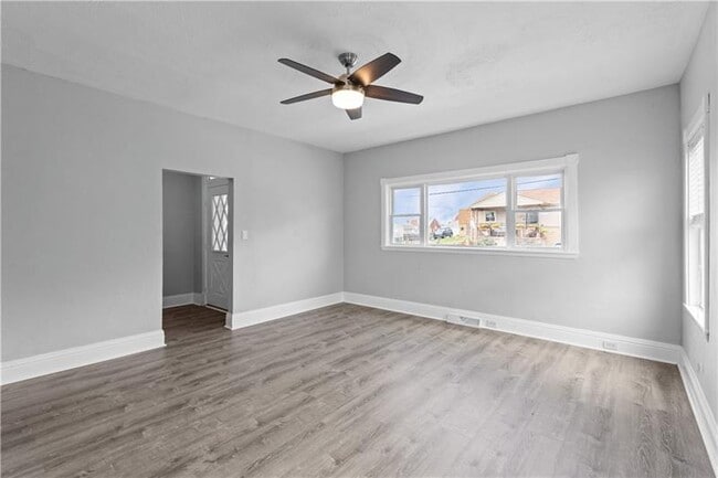 Building Photo - 616 Highland Ave