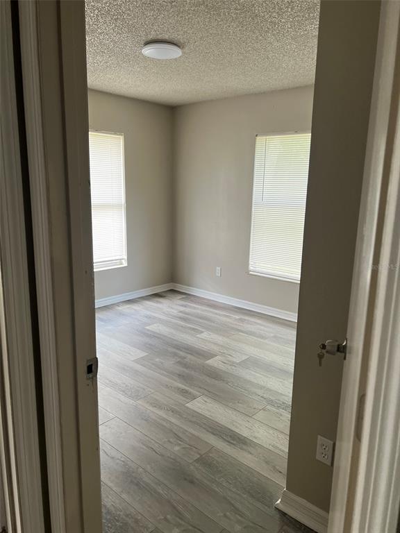 Building Photo - 319 Eaton St