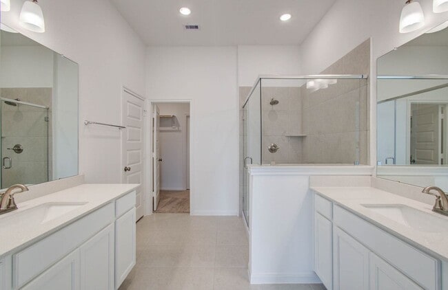 Building Photo - 24838 Harrow Mdw Dr