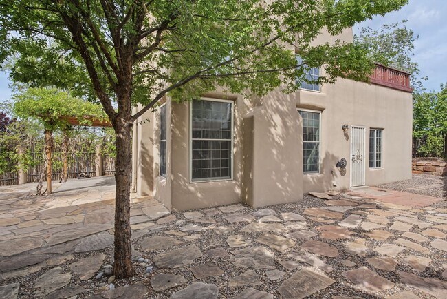 Building Photo - 4184 New Moon Cir