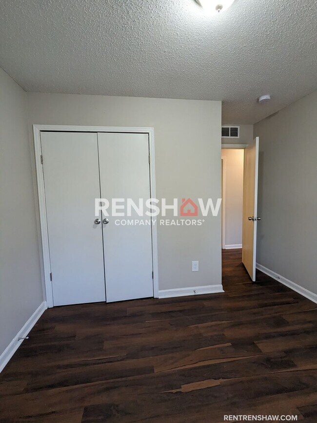 Building Photo - Half Off First Full Month of Rent With App...