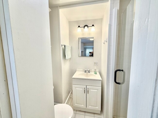 Building Photo - 8549 Niles Center Rd