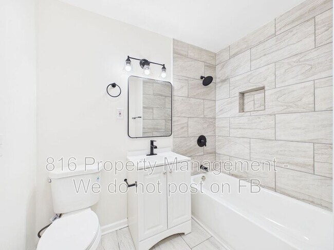 Building Photo - 7907 E 51st St