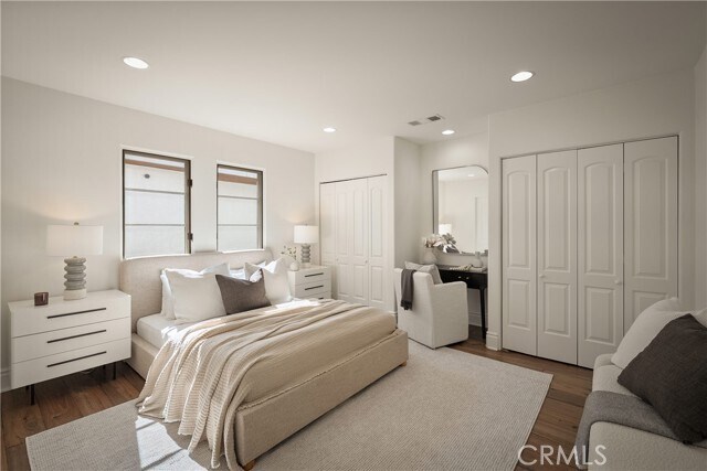 Building Photo - 4103 Farmdale Ave