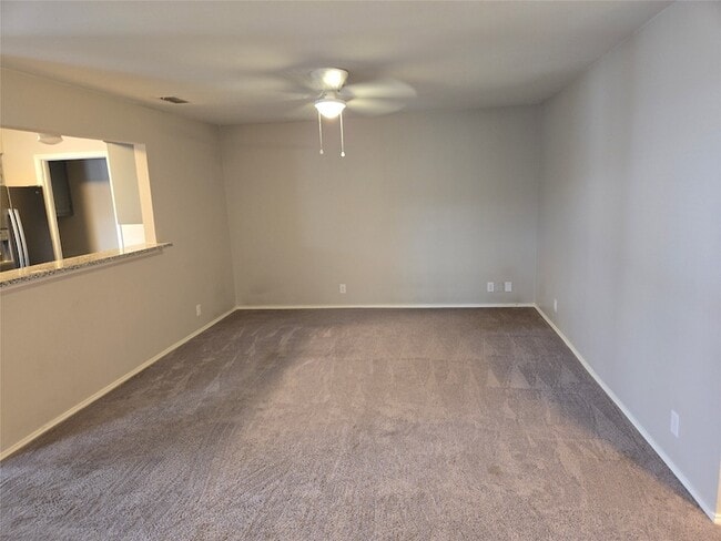 Building Photo - 3314 Gardenview Cir