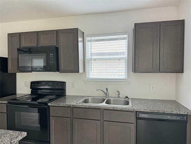 Building Photo - 26692 Pools Creek Dr