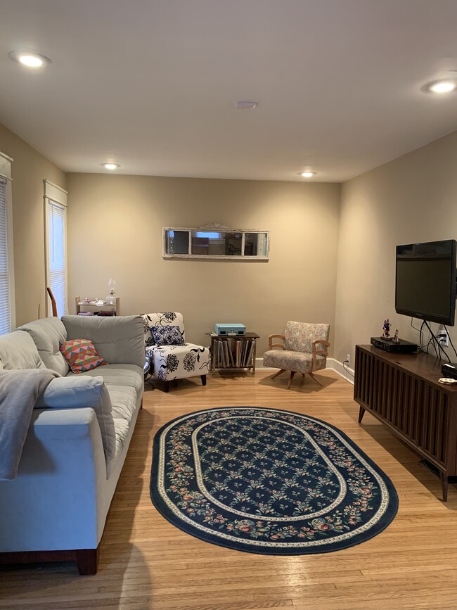 Living room, to the left of the front door - 704 W Cherokee Dr