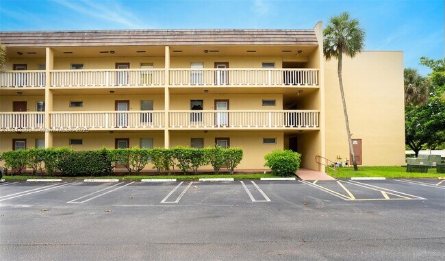 Building Photo - 5830 NW 64th Ave