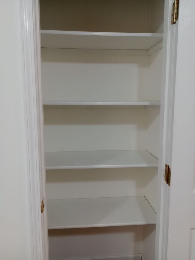 Building Photo - 4414-4416 Cheryl Ct.