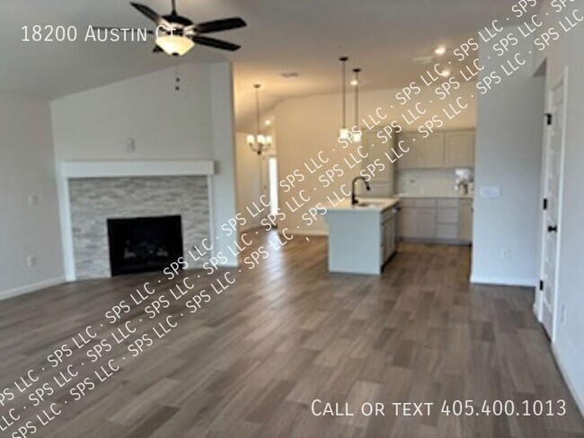 Building Photo - 18200 Austin Ct