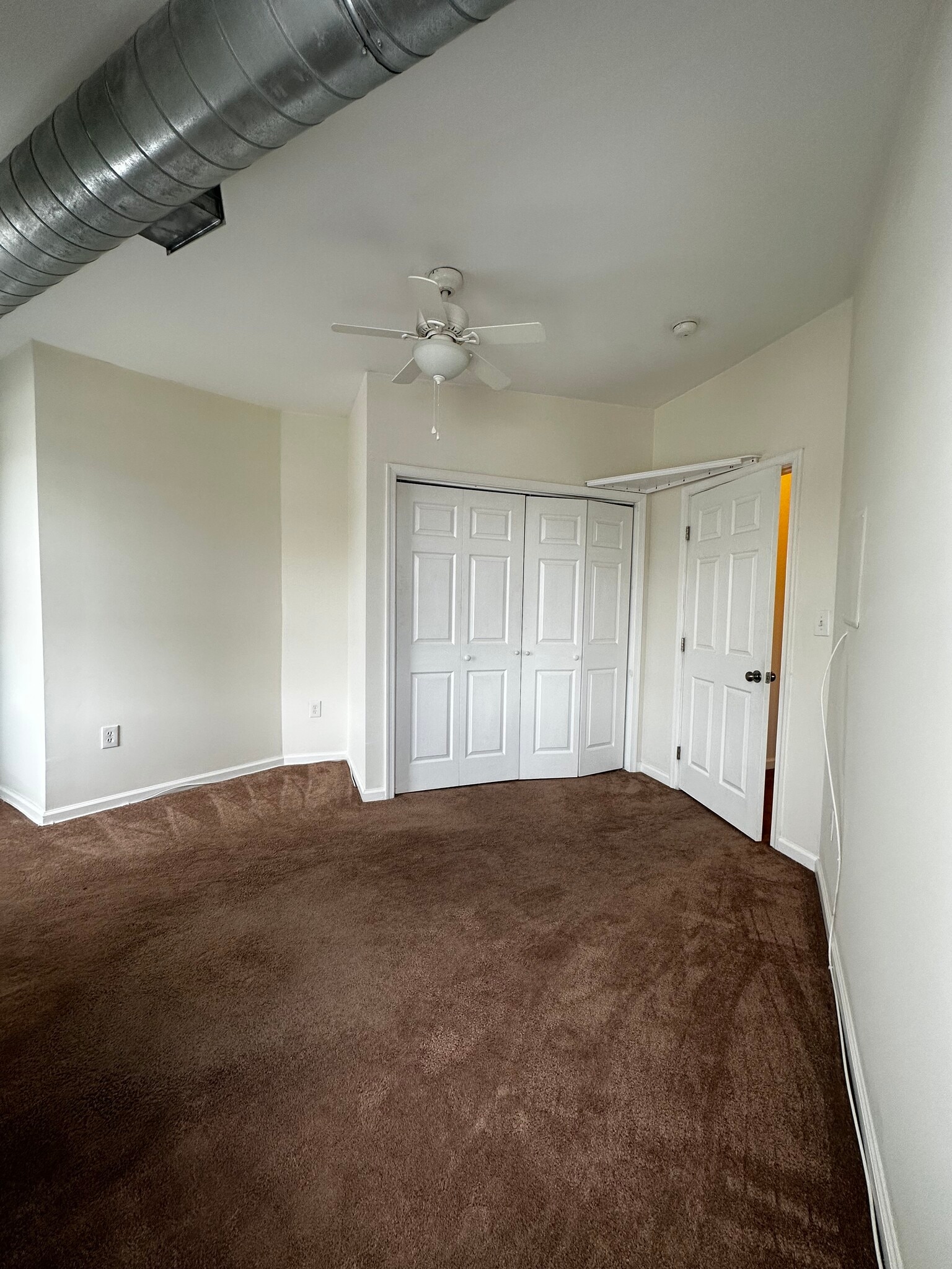 Bedroom1+closet - 1733 Ridge Ave