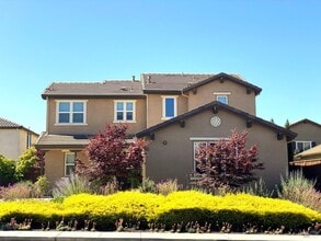 Building Photo - 873 Saratoga Dr