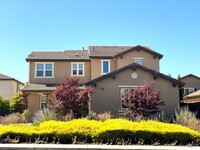 Building Photo - 873 Saratoga Dr