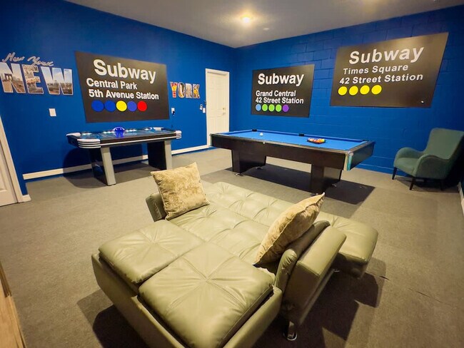 Building Photo - 2463 Tangier Dr