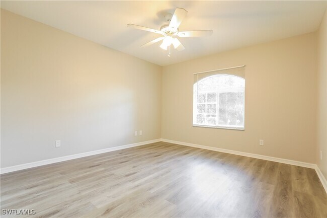 Building Photo - 2431 Frantz St