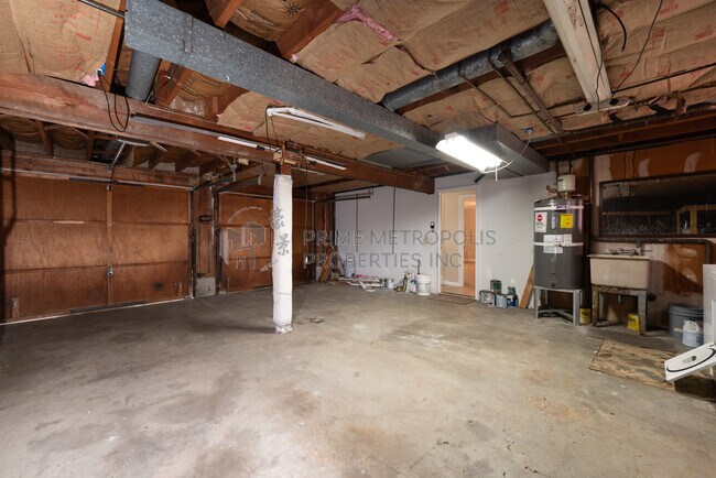 Building Photo - 18003 Wayne Ave N