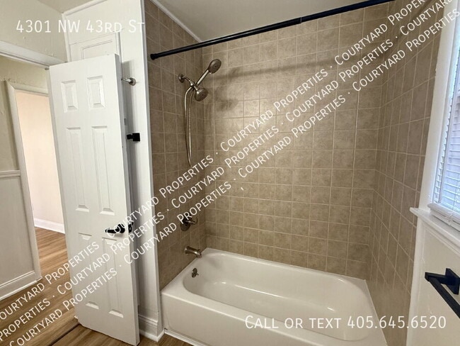 Building Photo - 4301 NW 43rd St