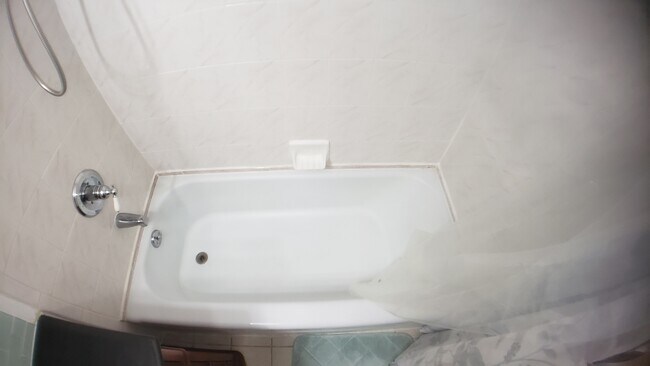 Building Photo - 1130 Dunlop Ave