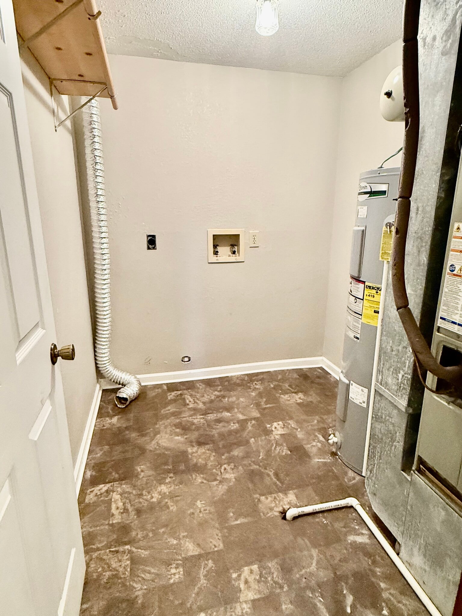 Building Photo - 2317 Independence Ct