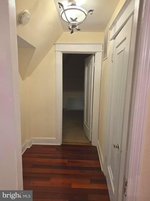 Building Photo - 1513 Van Buren St NW