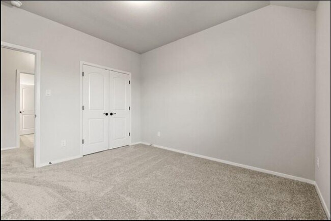 Building Photo - 353 Spiny Lizard Ln