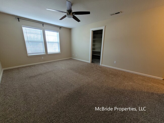Building Photo - 13988 Passage Pkwy