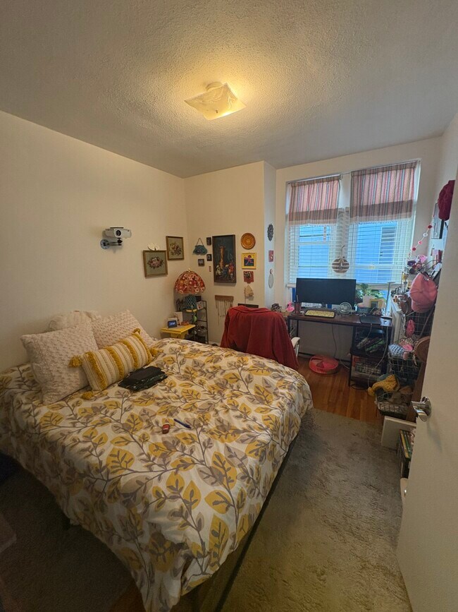 Building Photo - 45 Westland Ave