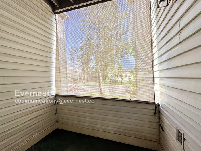 Building Photo - 18024 Becket Dr