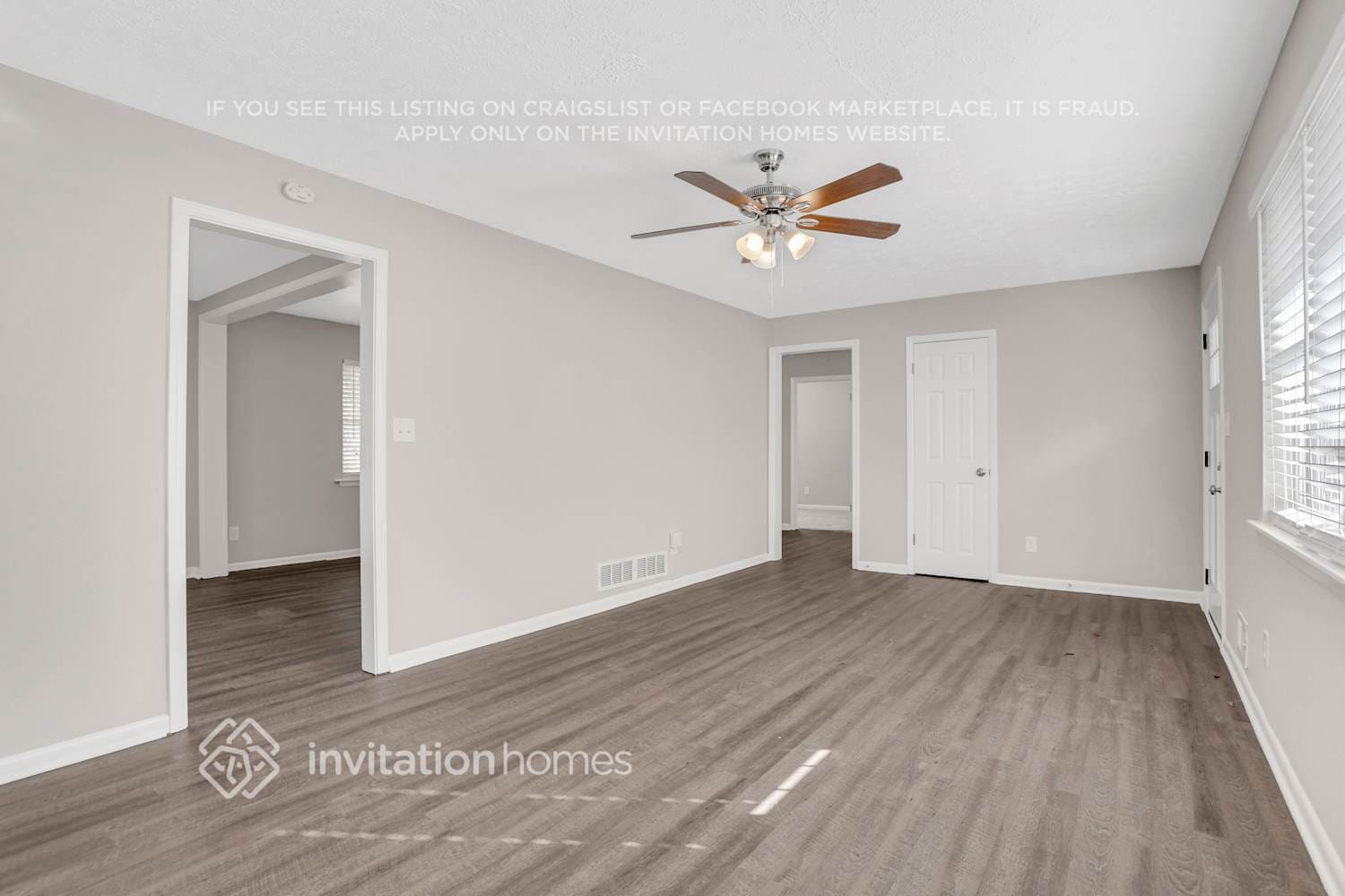 Building Photo - 2160 Shamrock Dr