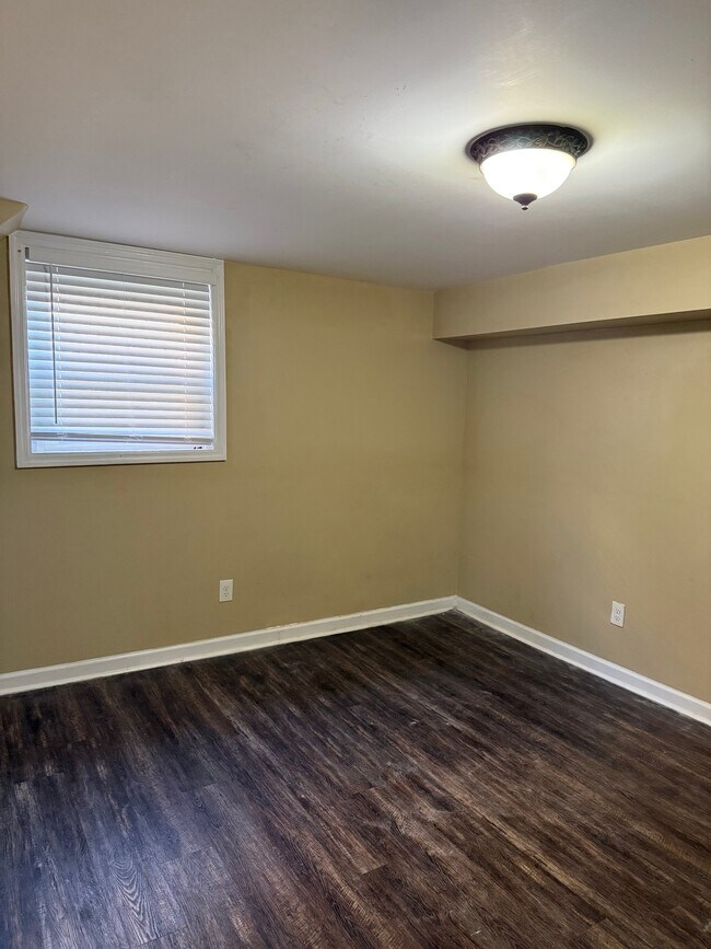 Building Photo - 3316 Cocoa Dr