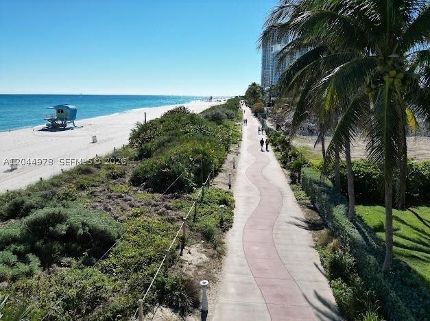 Building Photo - 6767 Collins Ave