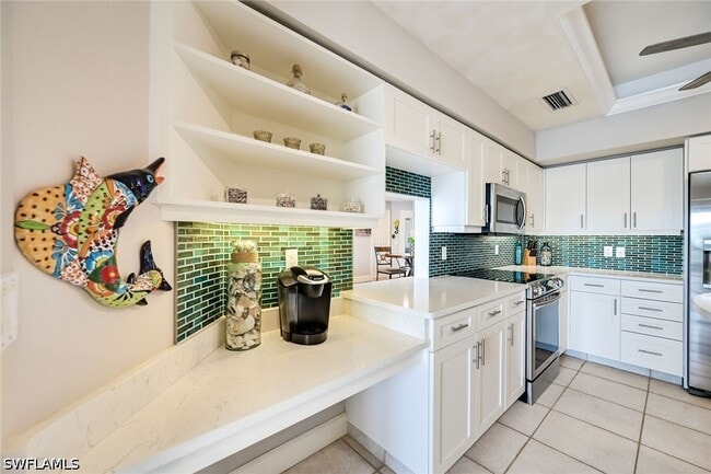 Building Photo - 4530 Gulf Shore Blvd N