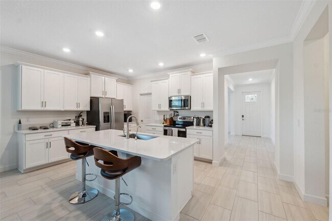 Building Photo - 16787 Shell Bay Dr