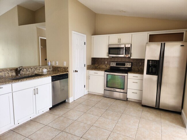 Building Photo - 1125 Alvin Ave