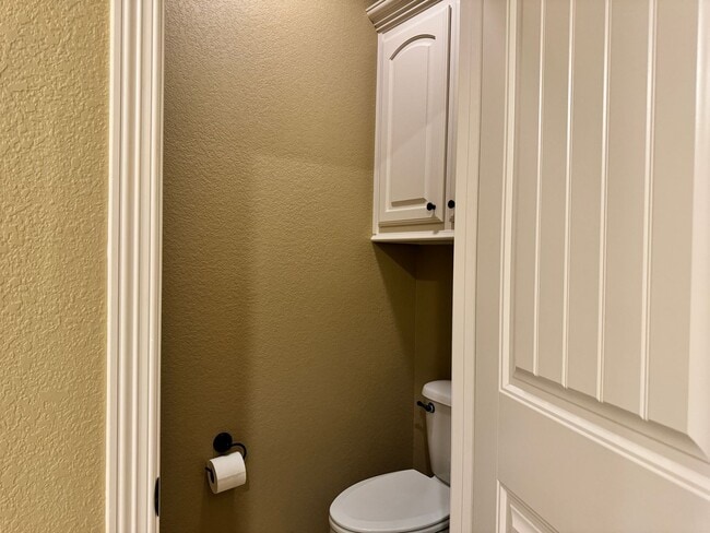 Building Photo - 11865 Poydras