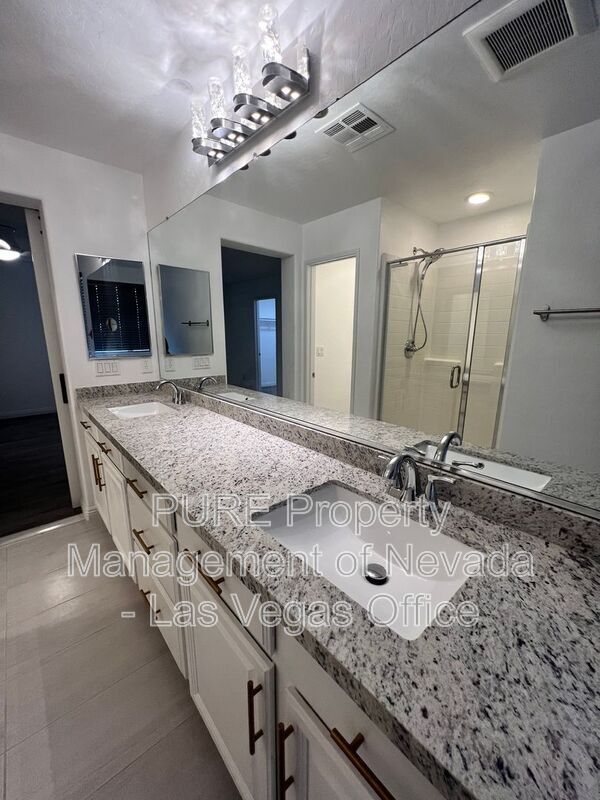 Building Photo - 7638 Peaceful Trellis Dr