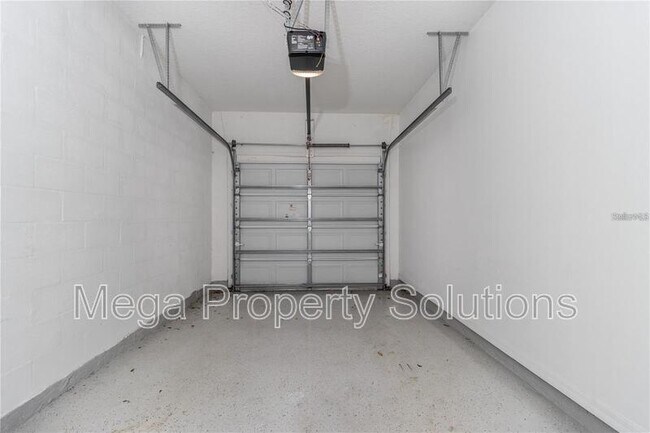 Building Photo - 17533 Stinchar Dr