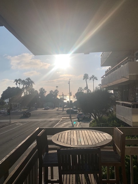 Building Photo - 230 S Catalina Ave