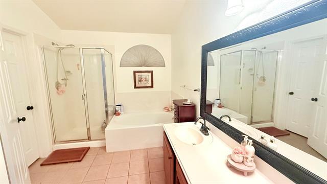 Building Photo - 4625 Indian Rock Dr