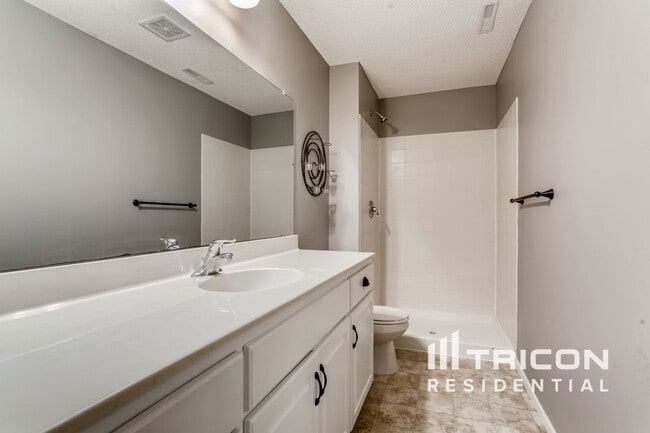 Building Photo - 1259 Irvine Dr