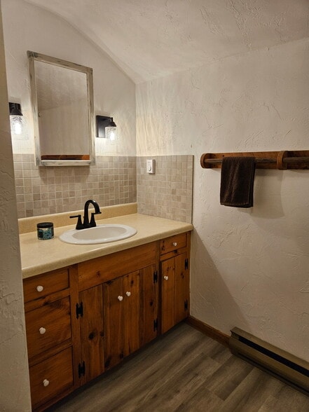 Building Photo - 27 Fleshman Mill Rd