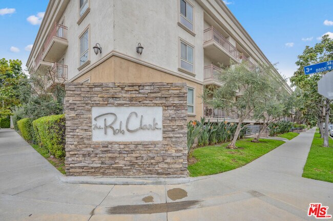 Building Photo - 141 S Clark Dr