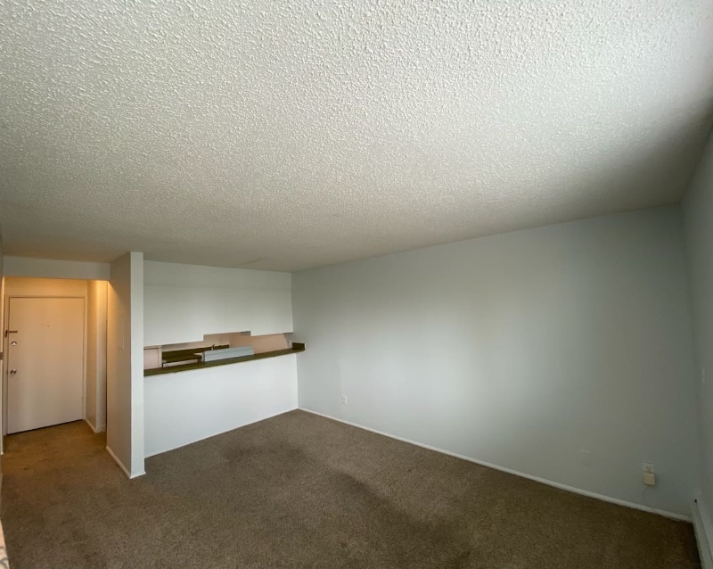 Building Photo - 2707 Valmont Rd