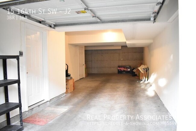 Building Photo - 15 164th St SW