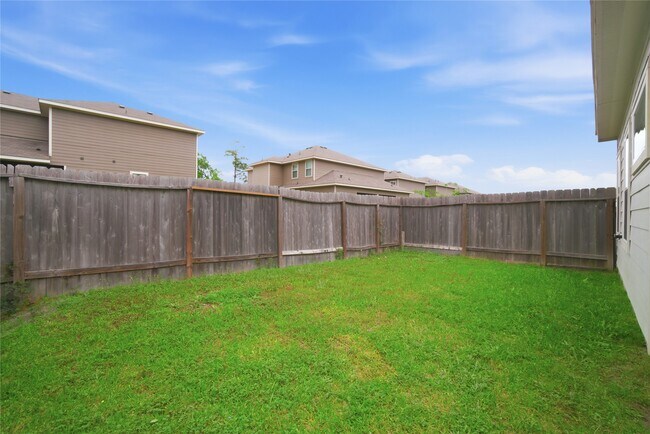 Building Photo - 116 Camelot Pl Ct