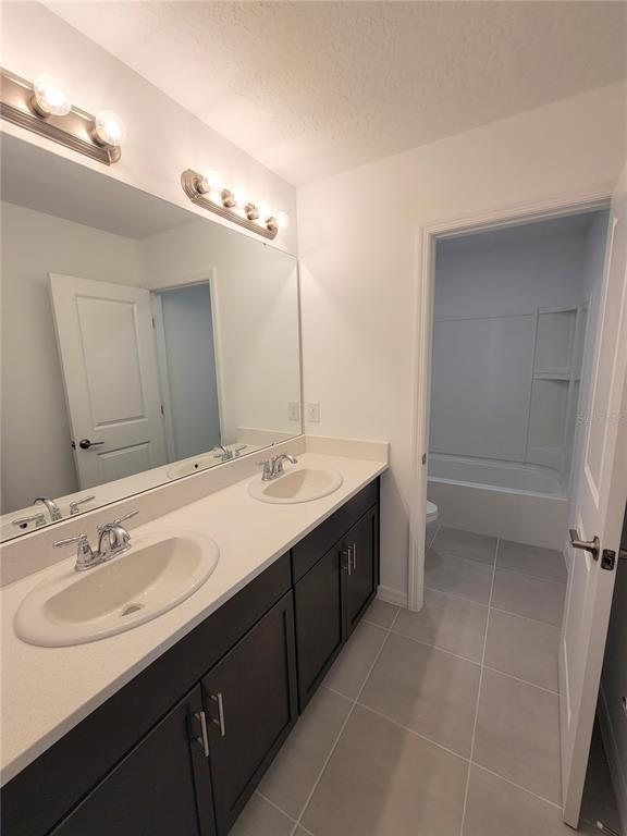 Building Photo - 5651 Costa Blanca Wy