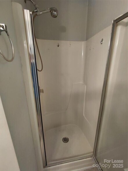 Main bath separate shower - 5043 Wheat Dr SW
