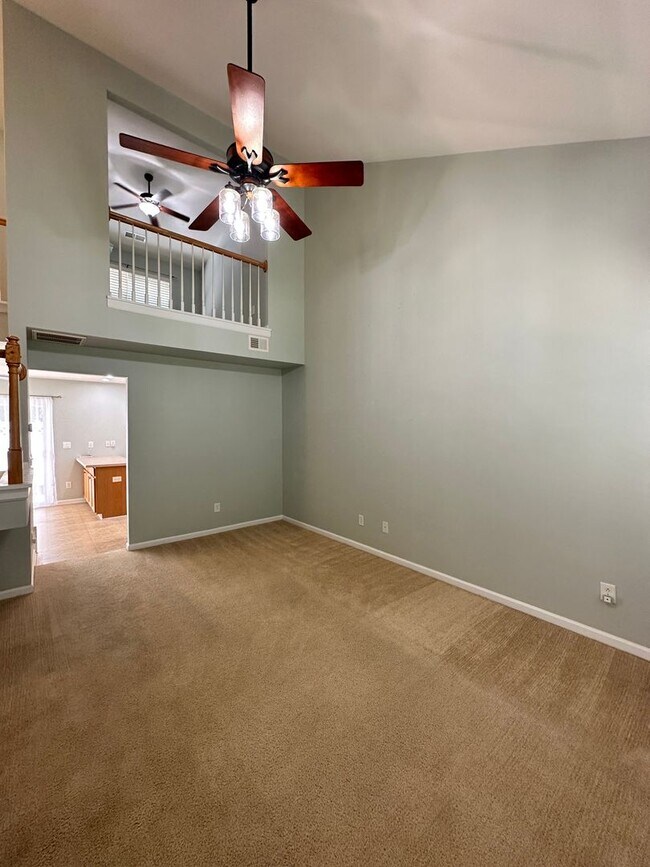 Building Photo - Exclusively Offered by Muse Realty Rentals...
